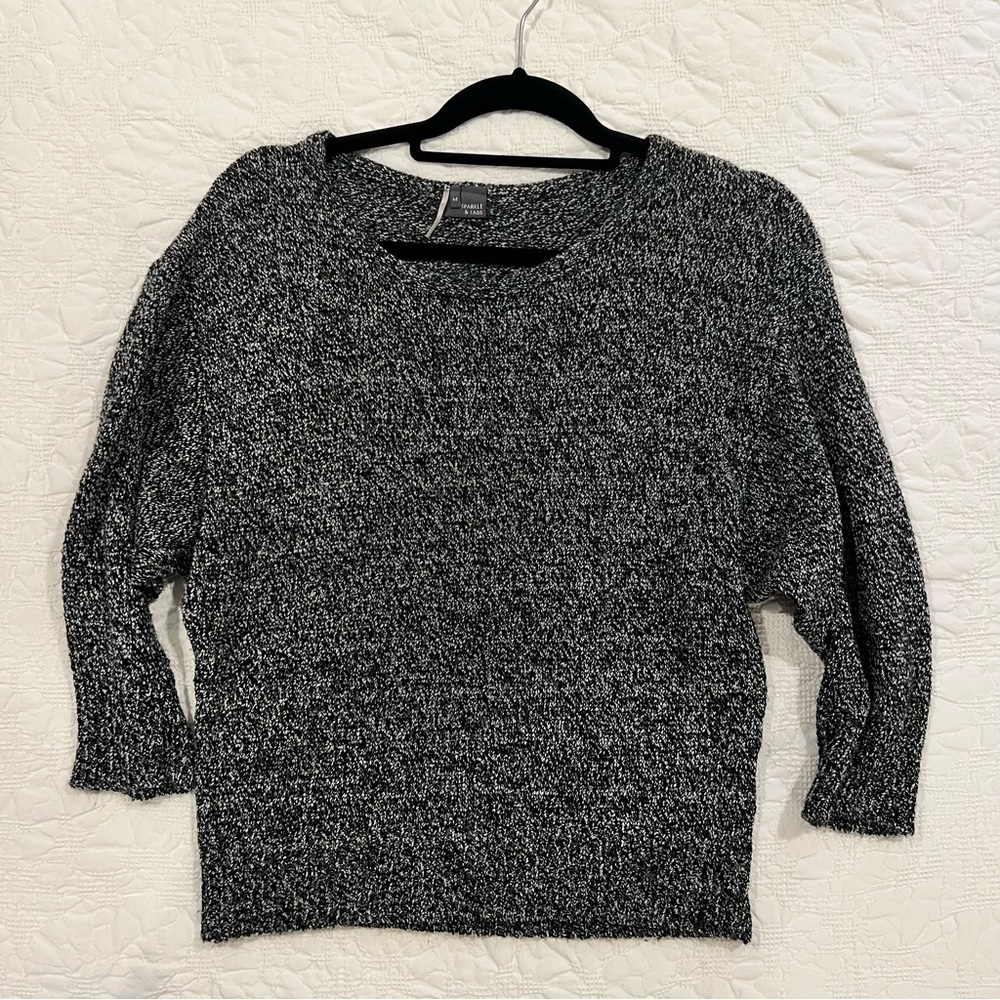 Sparkle & Fade black and white sweater size medium